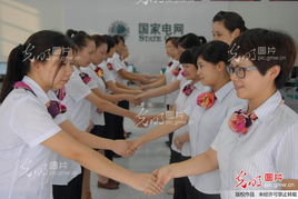 安徽天長(zhǎng) “電姐”學(xué)禮儀，提升服務(wù)水平助力廣告設(shè)計(jì)